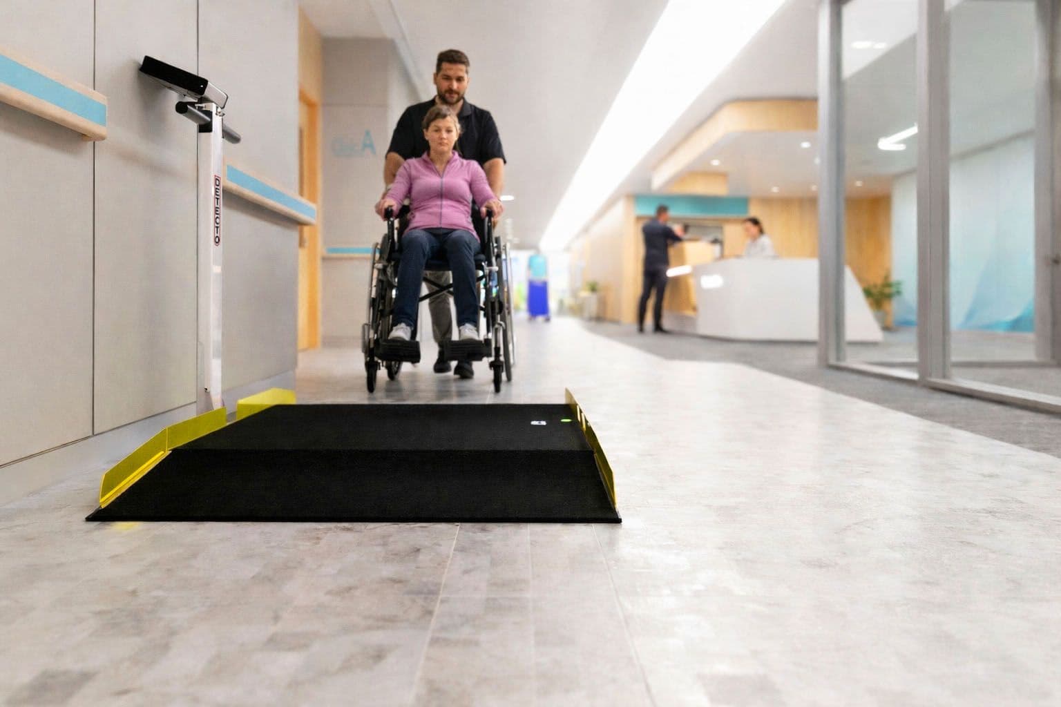 7150-AC-ADA_compliant_wheelchair_scale-woman_approaching_scale.jpg